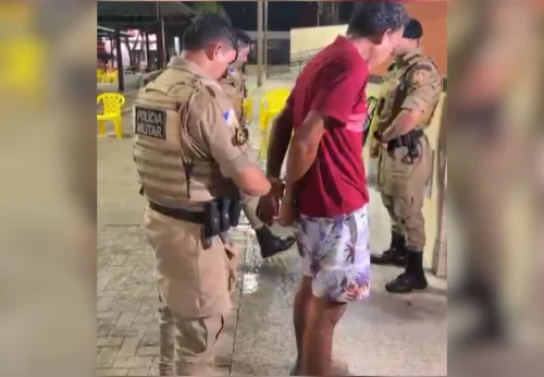 Foragido com tornozeleira liga para PM e pede prisão por medo de facção