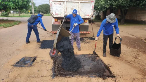 Prefeitura de Palmas tapa mais de 8 mil buracos em fevereiro