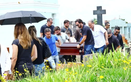 Tasso Câmara, presidente de honra da Fundação Jaime Câmara, é sepultado em Goiânia