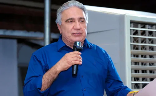 Vice-governador do Tocantins tem gabinete transferido para prédio comercial