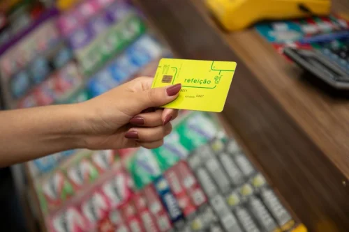 Modernização do vale-alimentação beneficia 37 mil trabalhadores no Tocantins