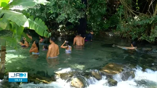 Justiça determina que prefeitura e órgão ambiental recuperem áreas degradadas no Rio Azuis