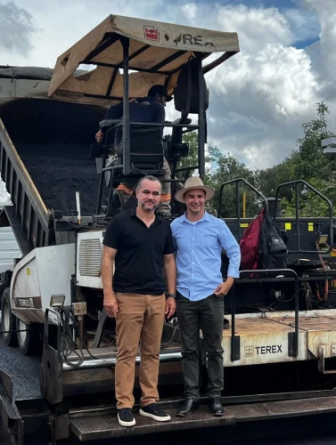 Prefeito em exercício pastor Carlos Velozo acompanha obras de infraestrutura em Palmas