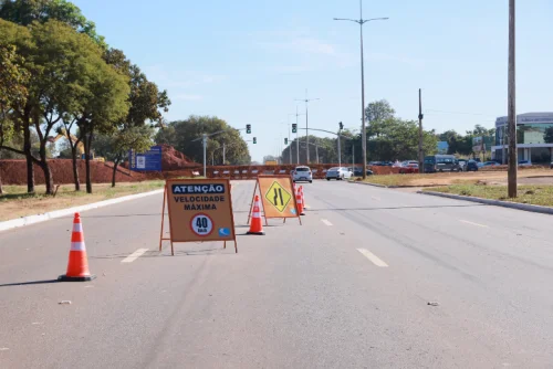 Obras em Palmas desviam tráfego na Teotônio; veja rotas alternativas e investimentos