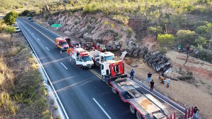 Mulher morre em acidente na BR-242 próximo de Taguatinga