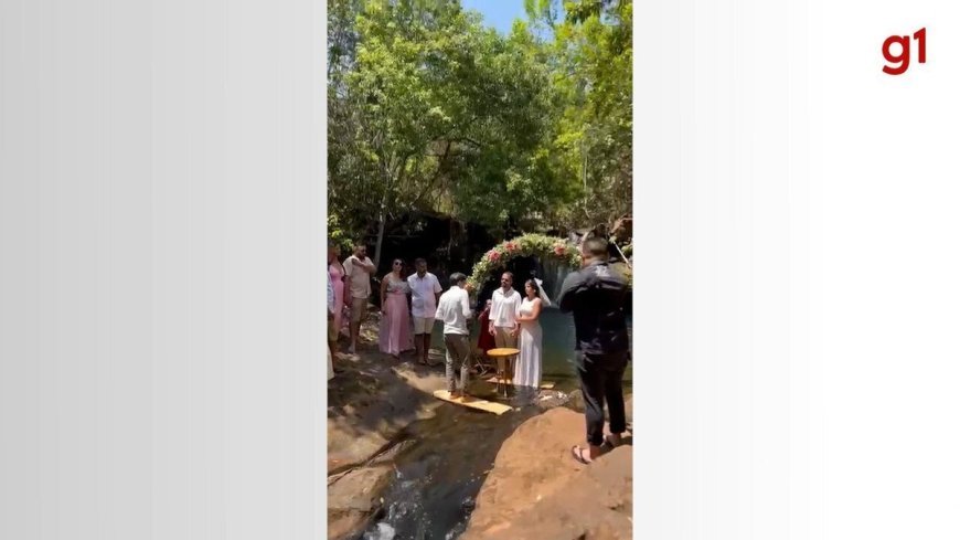 Casamento nas Cachoeiras: Um Momento Único e Inesquecível