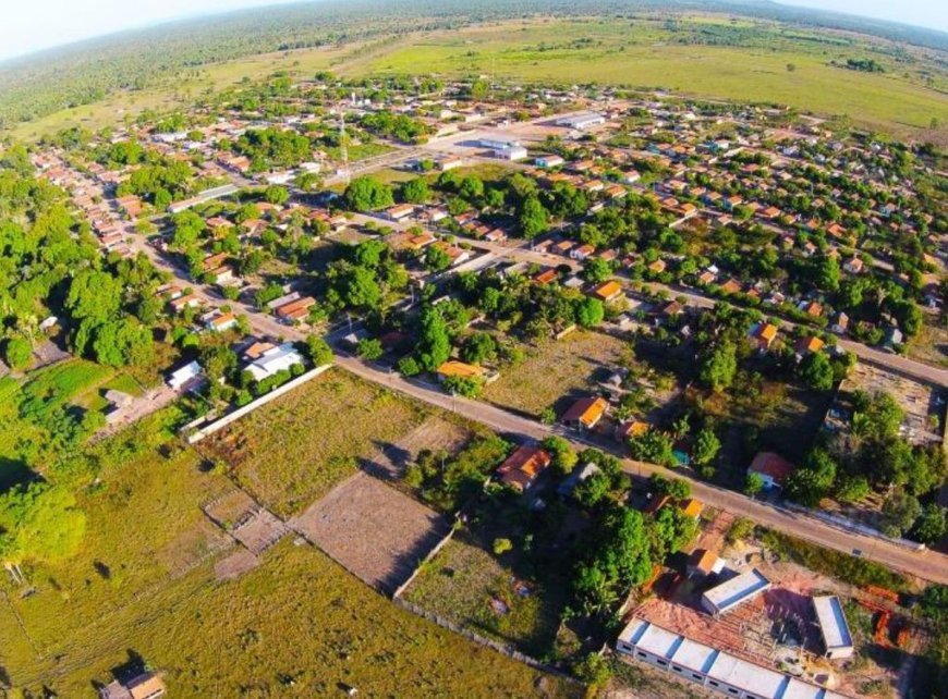 Homem é preso com arma de fogo e tenta subornar policiais com dinheiro e vaca em Carrasco Bonito