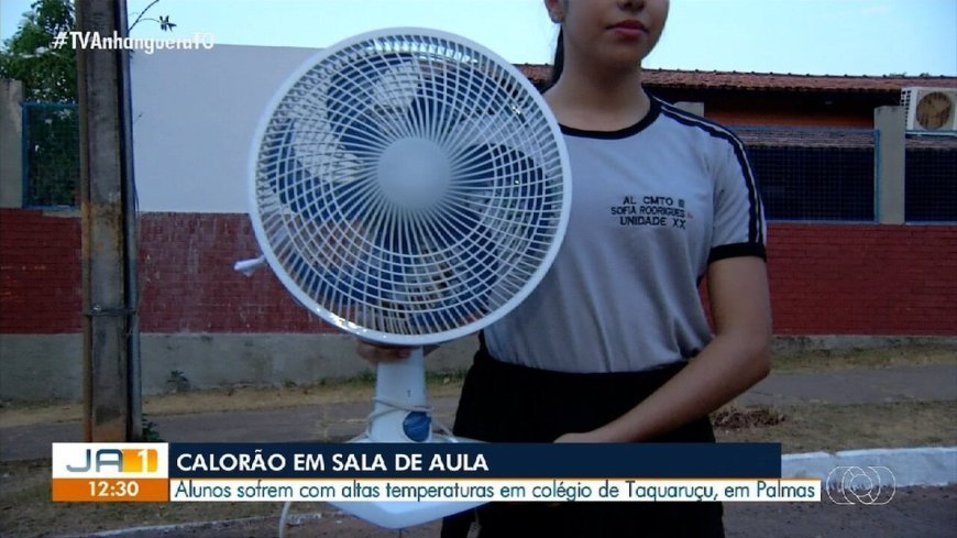 Aluna do Colégio Militar Duque de Caxias leva ventilador para amenizar calor nas salas de aula