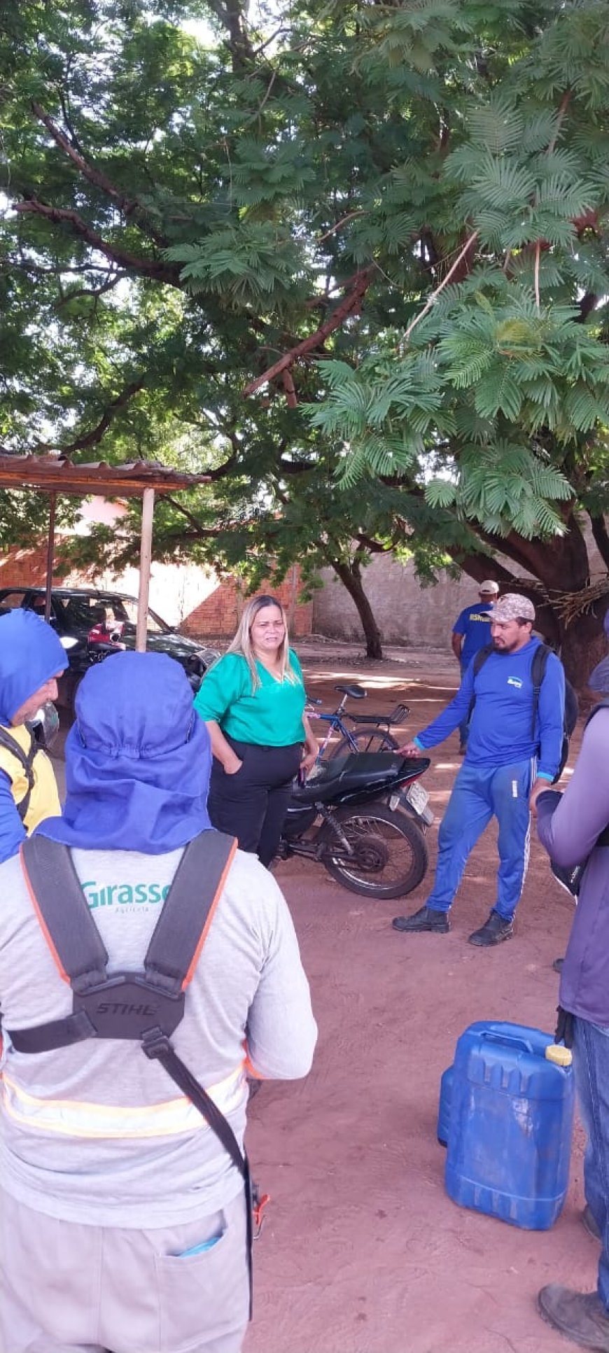 Subprefeita Valtonia com determinação do Prefeito Eduardo Siqueira, inicia ação conjunta de limpeza no Taquari